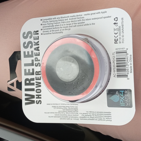 Bluetooth wireless speaker - Picture 2 of 2